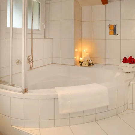 Appartement Brigitte By Interhome